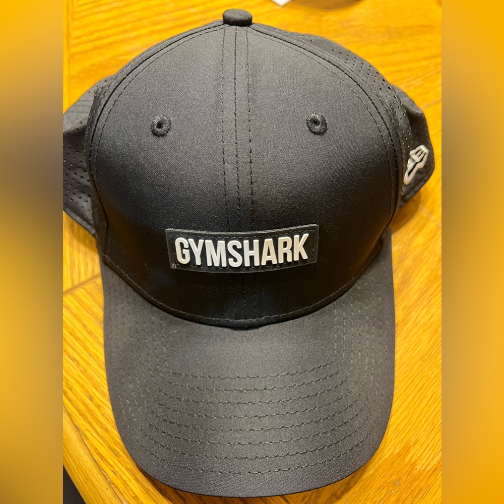 Gymshark SnapBack baseball hat